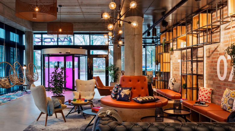 <b>MOXY Dusseldorf South Lobby</b>. Images powered by <a href="https://www.leonardoworldwide.com/" title="Leonardo Worldwide" target="_blank">Leonardo</a>.