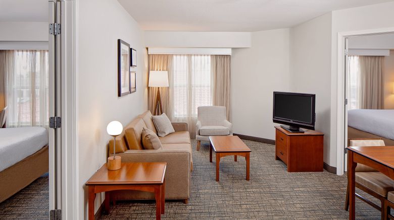 <b>Residence Inn Tucson Williams Centre Room</b>. Images powered by <a href="https://www.leonardoworldwide.com/" title="Leonardo Worldwide" target="_blank">Leonardo</a>.