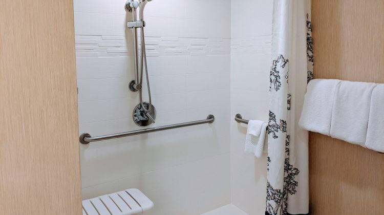 Residence Inn Cleveland Beachwood Room
