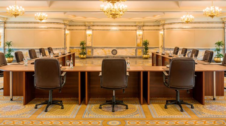 Sheraton Kuwait, Luxury Collection Hotel Meeting