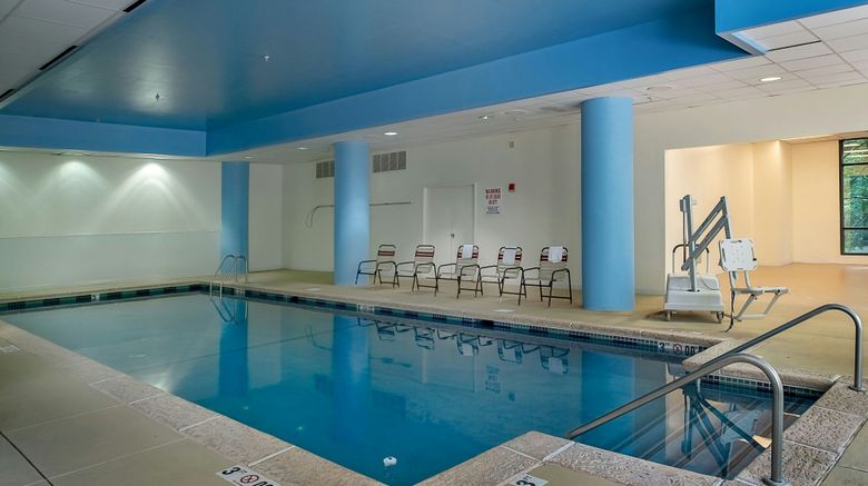 <b>Marriott St Louis West Pool</b>. Images powered by <a href="https://www.leonardoworldwide.com/" title="Leonardo Worldwide" target="_blank">Leonardo</a>.
