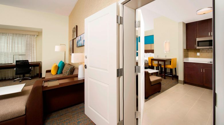 <b>Residence Inn Miami Airport West/Doral Suite</b>. Images powered by <a href="https://www.leonardoworldwide.com/" title="Leonardo Worldwide" target="_blank">Leonardo</a>.