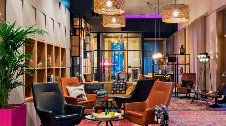 Moxy Darmstadt Lobby