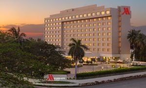 Ginger Vapi- Tourist Class Vapi, India Hotels- GDS Reservation Codes:  Travel Weekly