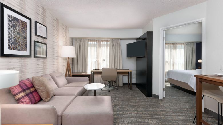 <b>Residence Inn Mobile Room</b>. Images powered by <a href="https://www.leonardoworldwide.com/" title="Leonardo Worldwide" target="_blank">Leonardo</a>.
