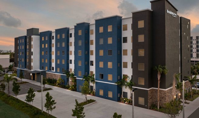 Residence Inn Miami Northwest Exterior