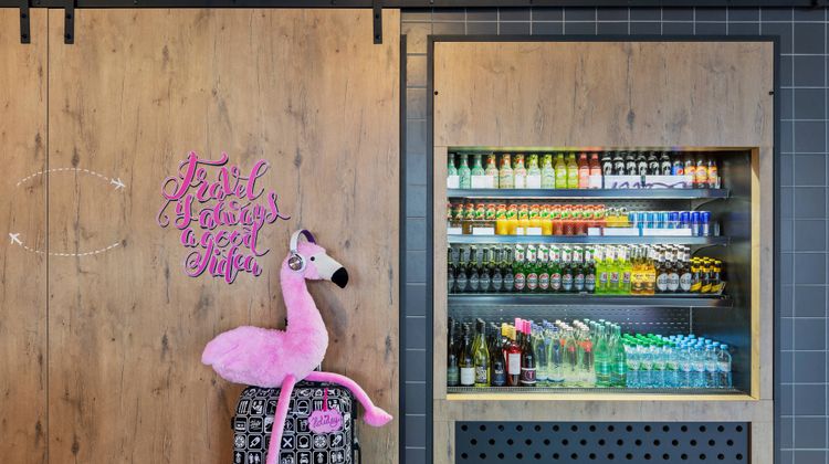 Moxy Frankfurt Airport Kelsterbach Restaurant