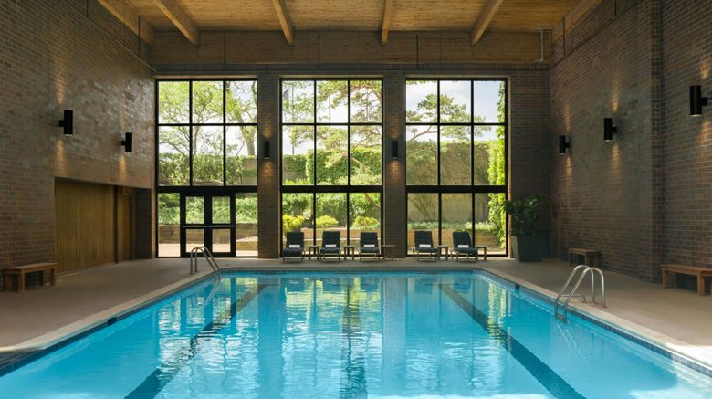 <b>The Westin Chicago Northwest Pool</b>. Images powered by <a href="https://www.leonardoworldwide.com/" title="Leonardo Worldwide" target="_blank">Leonardo</a>.