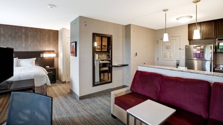 Residence Inn Hamilton Suite