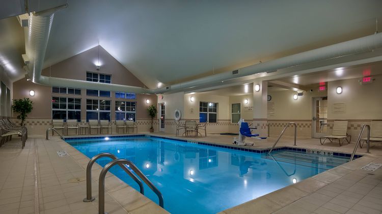Residence Inn Madison West/Middleton Pool