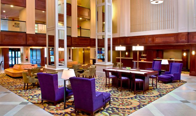 Stamford Marriott Hotel & Spa Lobby