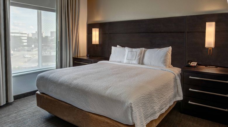 <b>Residence Inn Tulsa Midtown Suite</b>. Images powered by <a href="https://www.leonardoworldwide.com/" title="Leonardo Worldwide" target="_blank">Leonardo</a>.