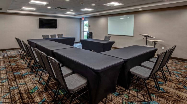 <b>Residence Inn Tulsa Midtown Meeting</b>. Images powered by <a href="https://www.leonardoworldwide.com/" title="Leonardo Worldwide" target="_blank">Leonardo</a>.