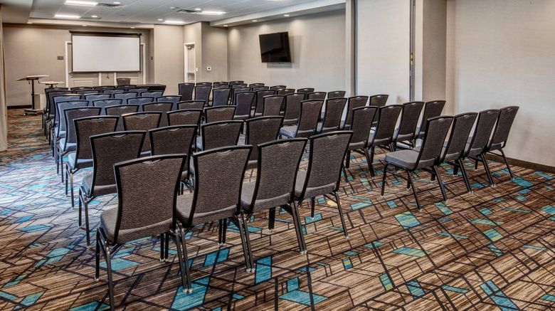 <b>Residence Inn Tulsa Midtown Meeting</b>. Images powered by <a href="https://www.leonardoworldwide.com/" title="Leonardo Worldwide" target="_blank">Leonardo</a>.