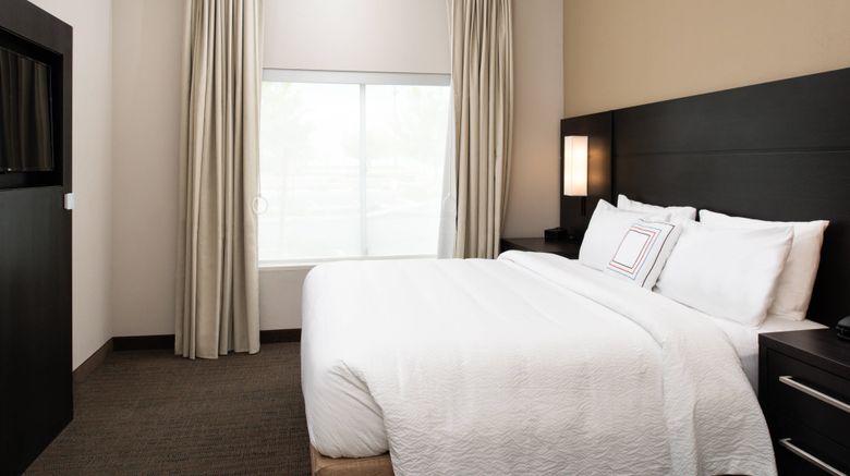 <b>Residence Inn By Marriott Visalia Room</b>. Images powered by <a href="https://www.leonardoworldwide.com/" title="Leonardo Worldwide" target="_blank">Leonardo</a>.