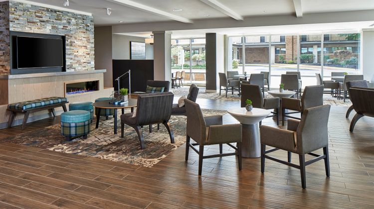 Residence Inn-Marriott University Circle Lobby