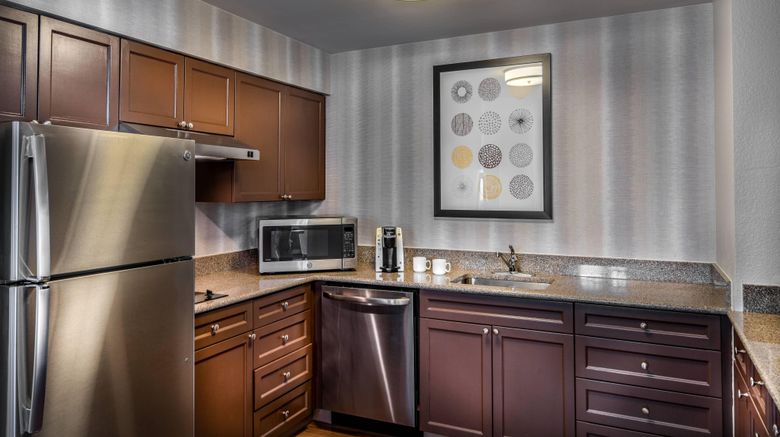 <b>Residence Inn Washington, DC/Capitol Room</b>. Images powered by <a href="https://www.leonardoworldwide.com/" title="Leonardo Worldwide" target="_blank">Leonardo</a>.