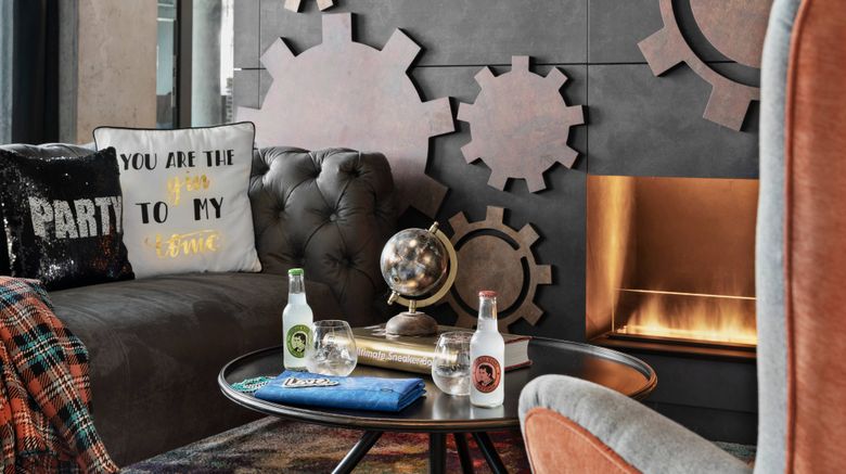 <b>Moxy Hamburg Altona Lobby</b>. Images powered by <a href="https://www.leonardoworldwide.com/" title="Leonardo Worldwide" target="_blank">Leonardo</a>.