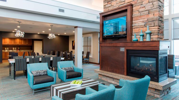 Residence Inn Moline Quad Cities Lobby