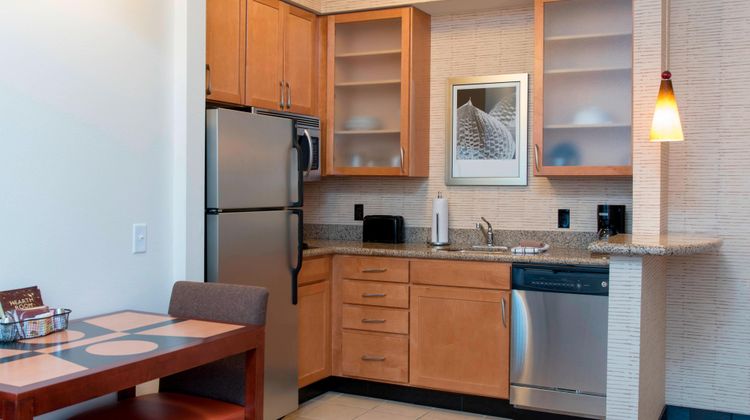 Residence Inn Moline Quad Cities Room