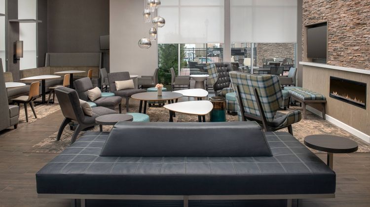 Residence Inn Modesto North Lobby