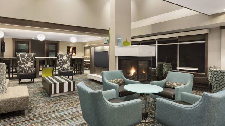 Residence Inn St. Paul Woodbury Lobby