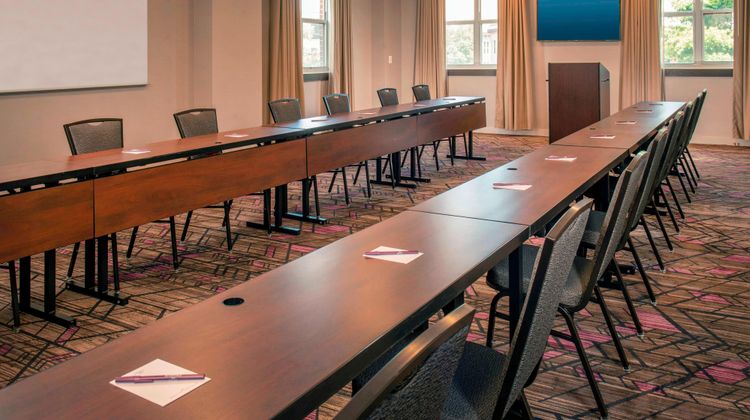 Residence Inn Alexandria-Old Town Meeting