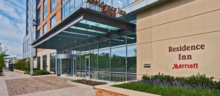 Residence Inn Arlington Ballston Exterior