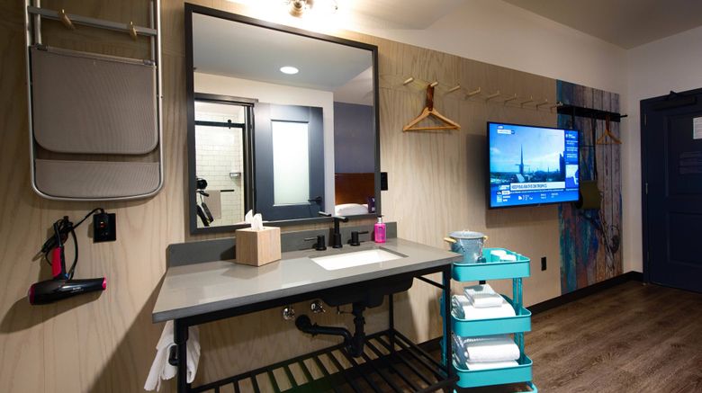 <b>MOXY New Orleans Dtwn/French Qtr Suite</b>. Images powered by <a href="https://www.leonardoworldwide.com/" title="Leonardo Worldwide" target="_blank">Leonardo</a>.