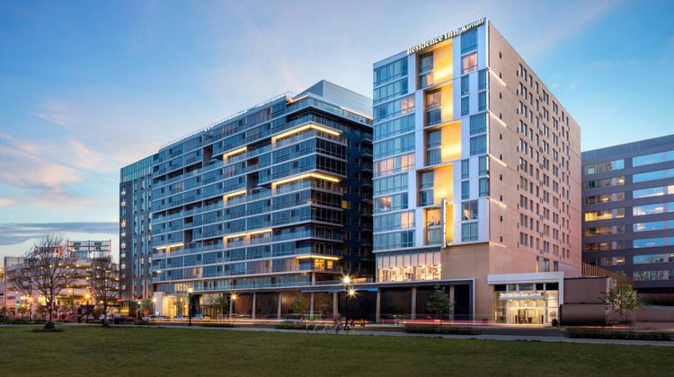 Residence Inn Capitol Hill/Navy Yard Exterior