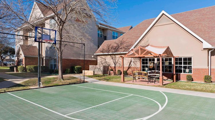 Residence Inn Waco Recreation