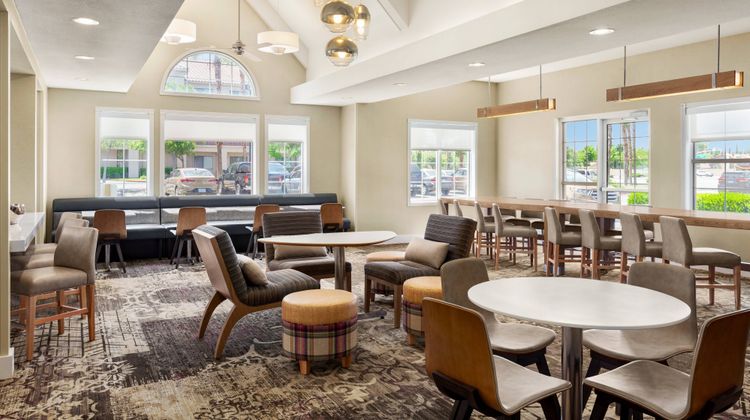 Residence Inn Palmdale Lancaster Lobby