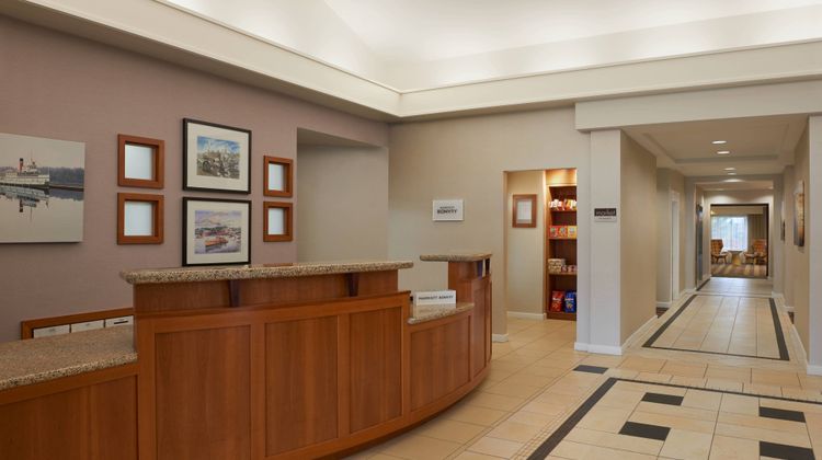 Residence Inn Gravenhurst Muskoka Wharf Lobby