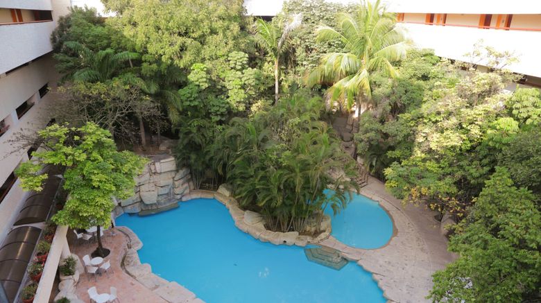 <b>Marriott Tuxtla Gutierrez Hotel Pool</b>. Images powered by <a href="https://www.leonardoworldwide.com/" title="Leonardo Worldwide" target="_blank">Leonardo</a>.