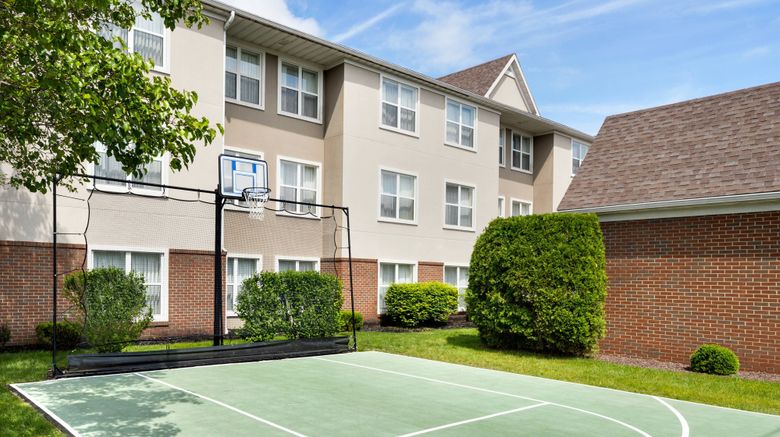 <b>Residence Inn Youngstown Boardman/Poland Recreation</b>. Images powered by <a href="https://www.leonardoworldwide.com/" title="Leonardo Worldwide" target="_blank">Leonardo</a>.