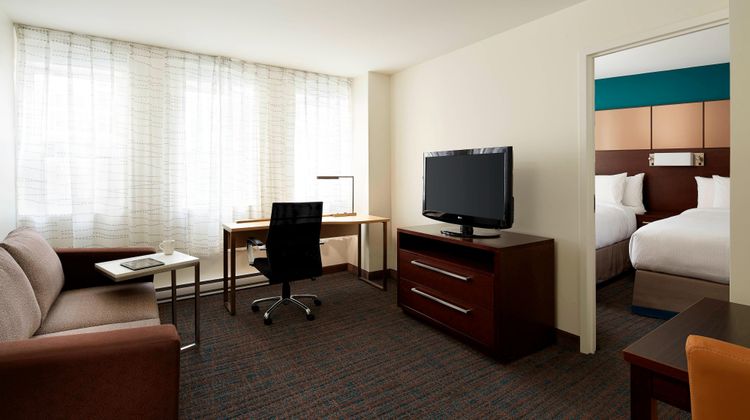 Residence-Inn by Marriott Montreal Room