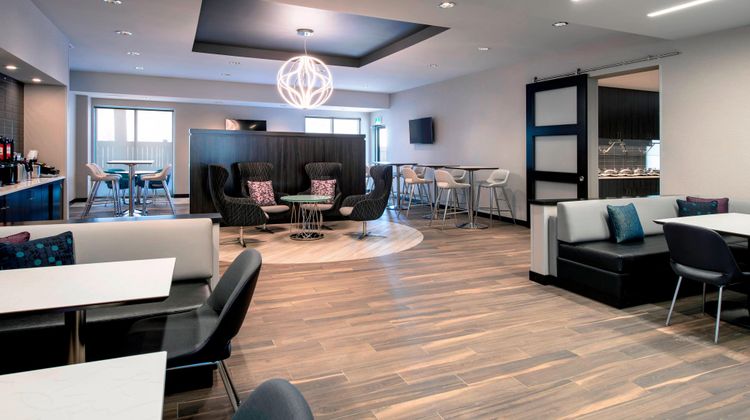 Residence Inn by Marriott Winnipeg Restaurant