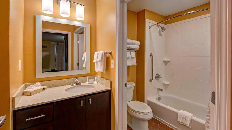 TownePlace Suites Hattiesburg Room