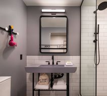 Moxy Portland Downtown Room