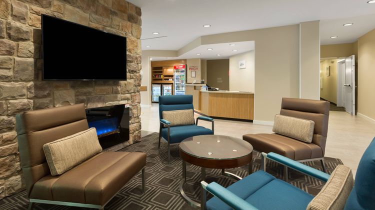TownePlace Suites by Marriott Boone Lobby
