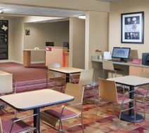 TownePlace Suites Lake Jackson Clute Lobby