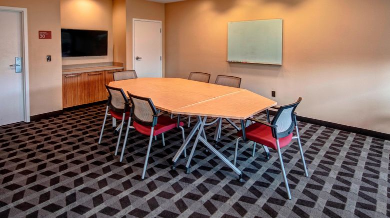 <b>TownePlace Suites Hot Springs Meeting</b>. Images powered by <a href="https://www.leonardoworldwide.com/" title="Leonardo Worldwide" target="_blank">Leonardo</a>.