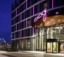 Moxy Poznan Airport Hotel Exterior