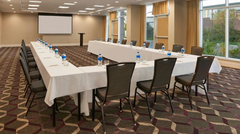 <b>Residence Inn Toronto Mississauga SW Meeting</b>. Images powered by <a href="https://www.leonardoworldwide.com/" title="Leonardo Worldwide" target="_blank">Leonardo</a>.