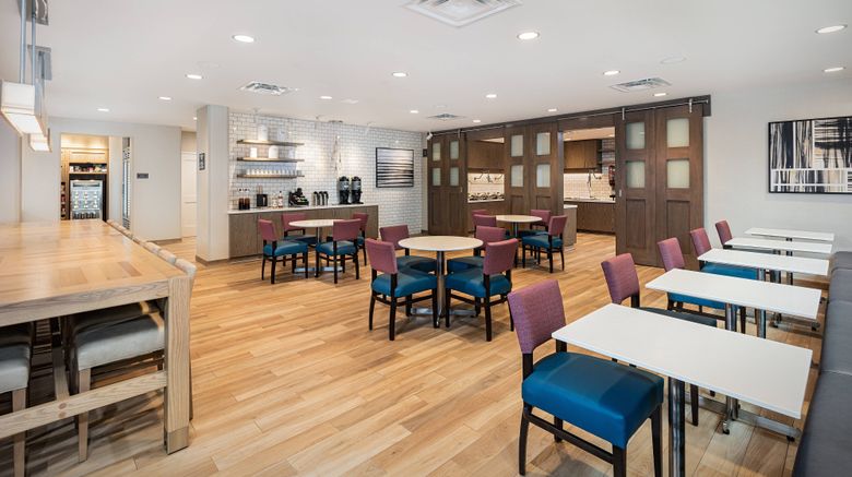 <b>Residence Inn Riverside Moreno Restaurant</b>. Images powered by <a href="https://www.leonardoworldwide.com/" title="Leonardo Worldwide" target="_blank">Leonardo</a>.