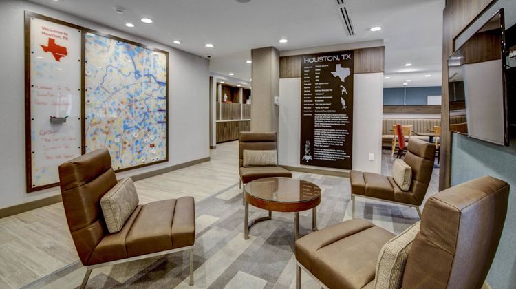 TownePlace Suites Houston Hobby Airport Lobby