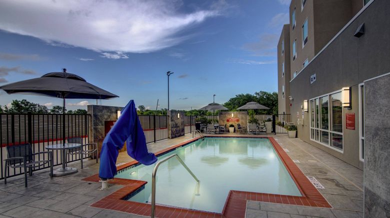 <b>TownePlace Suites Houston Hobby Airport Pool</b>. Images powered by <a href="https://www.leonardoworldwide.com/" title="Leonardo Worldwide" target="_blank">Leonardo</a>.