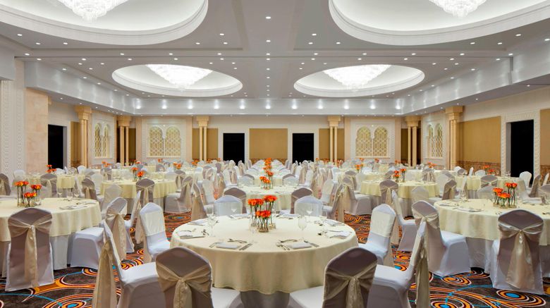 <b>Sheraton Sharjah Beach Resort & Spa Meeting</b>. Images powered by <a href="https://www.leonardoworldwide.com/" title="Leonardo Worldwide" target="_blank">Leonardo</a>.