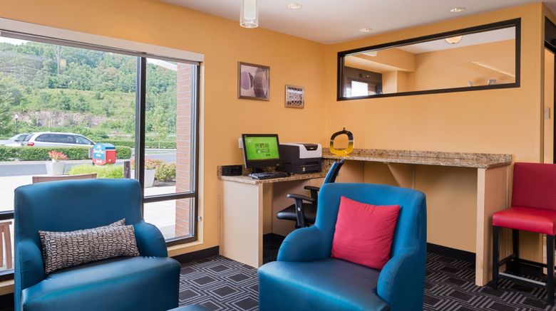 <b>TownePlace Suites by Marriott Lobby</b>. Images powered by <a href="https://www.leonardoworldwide.com/" title="Leonardo Worldwide" target="_blank">Leonardo</a>.