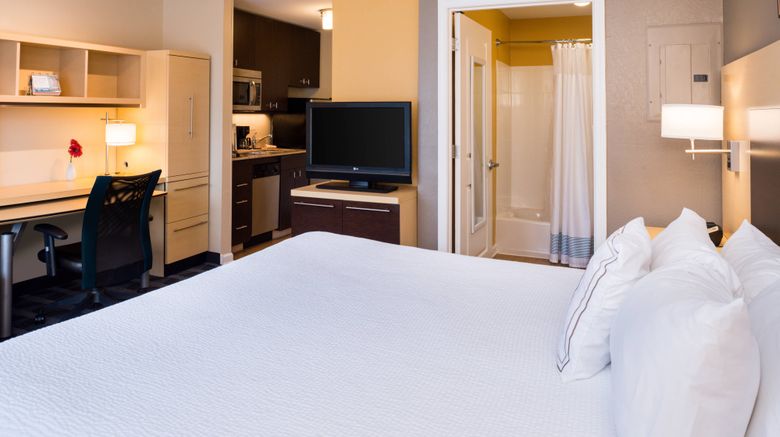 <b>TownePlace Suites by Marriott Suite</b>. Images powered by <a href="https://www.leonardoworldwide.com/" title="Leonardo Worldwide" target="_blank">Leonardo</a>.